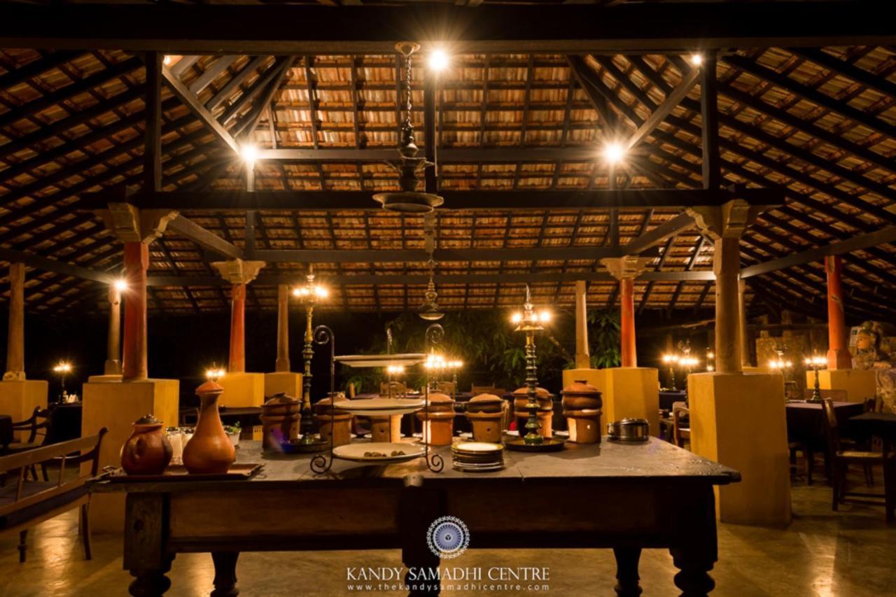 The Kandy Samadhicentre Narampanawa Exterior foto